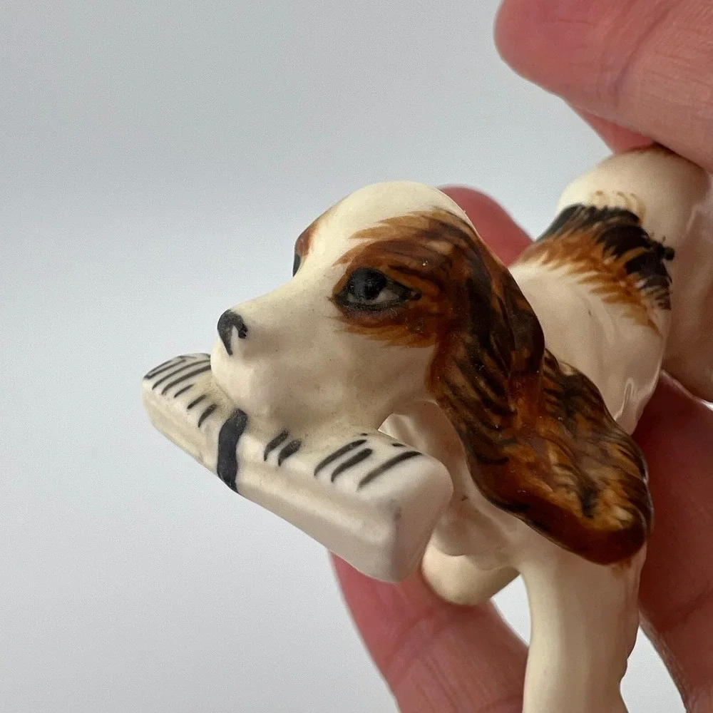 Vintage Cocker Spaniel Dog Figurine Newspaper Ceramic Pottery Japan Style